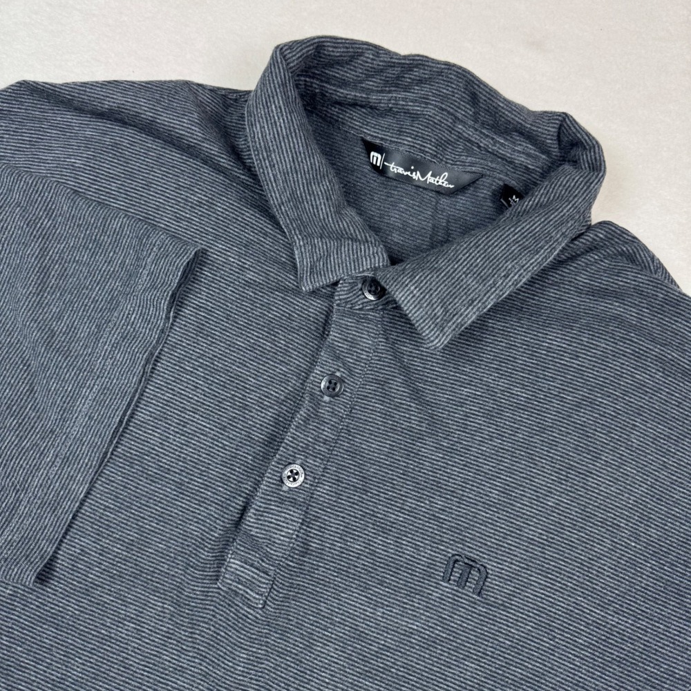 TravisMathew Polo Shirt Men M Gray Stripe Performance Golf Casual Stretch‎ Logo